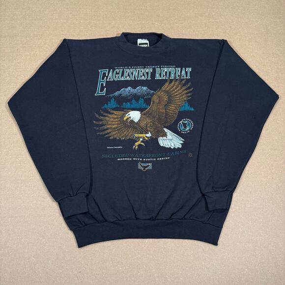 Vintage Eaglesnest Retreat Eagle Wildlife Graphic Sweatshirt Tultex XL USA - Picture 2 of 8
